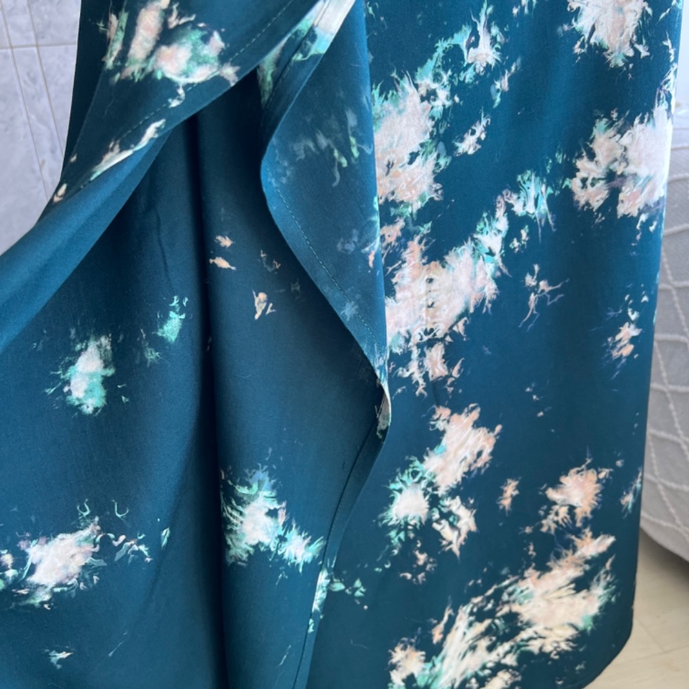 One Size Tie Dye kaftan - Picture 7 of 7